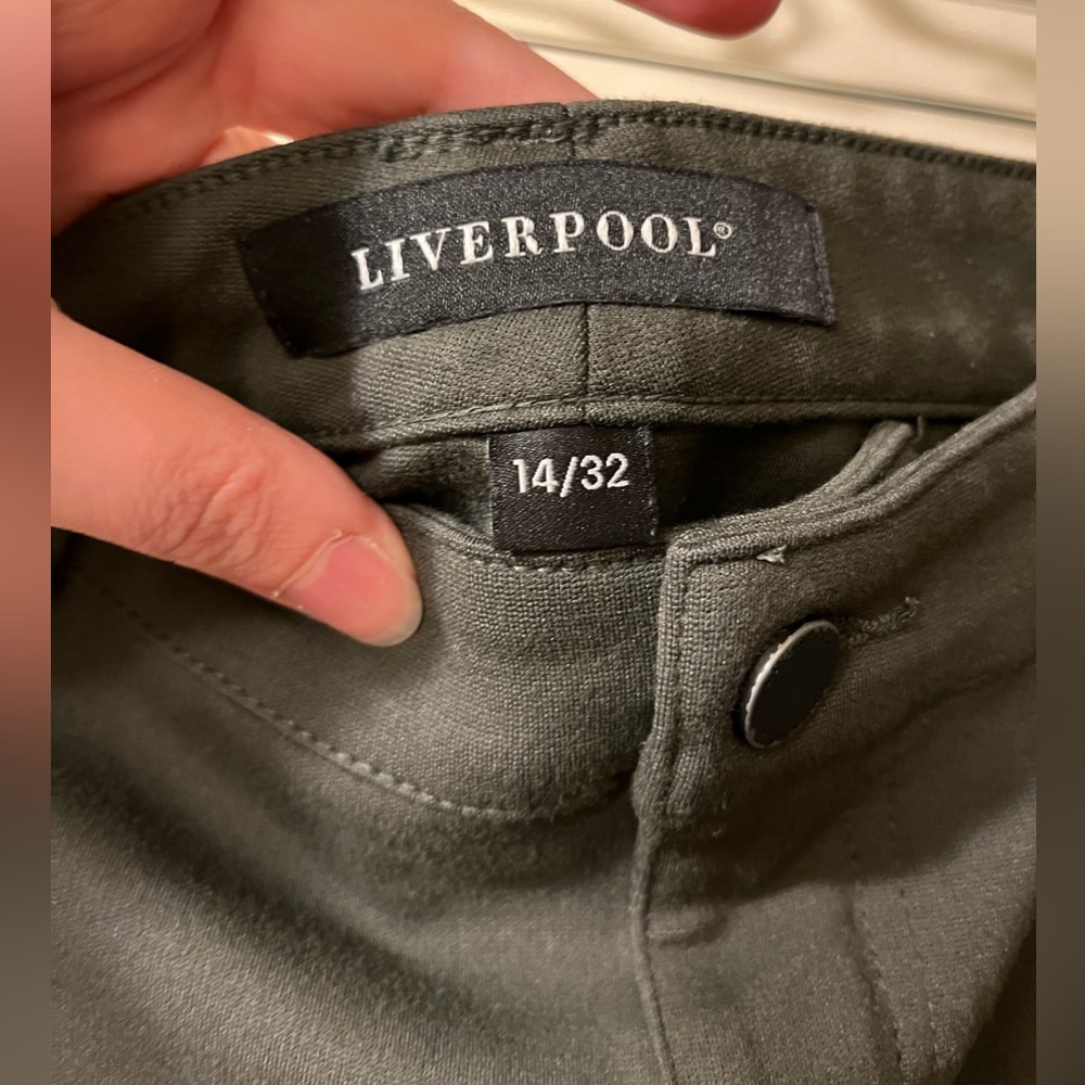 Liverpool Madonna Leggings Dark Night Size 14 / 32